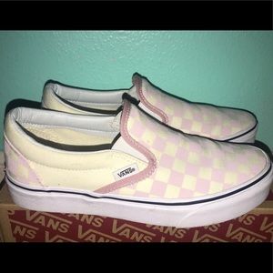 Zephyr Pink/White Checkerboard Slip On Vans